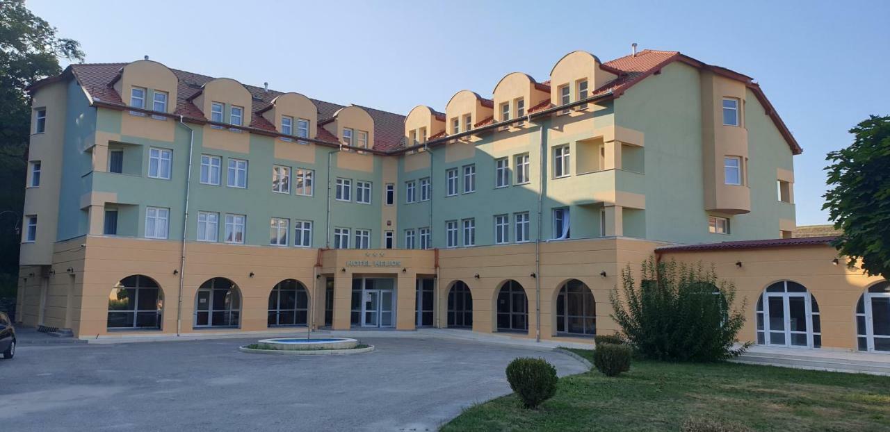 Helios Hotel Окна Сибиулуй Екстериор снимка